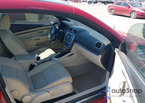 2010 Volkswagen Eos Komfort z USA, uszkodzony, nr VIN WVWBA7AH4AV021084